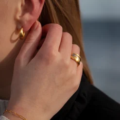 byBiehl® Danmark Guldøreringe<Ocean Flow Hoops Medium