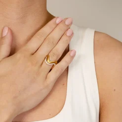 byBiehl® Danmark Guldringe<Wave Large ring